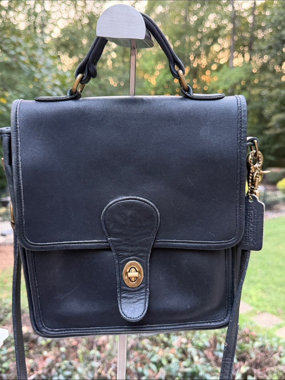 Coach Vintage Black Leather Top-Handle Station Satchel w original Tag and Strap